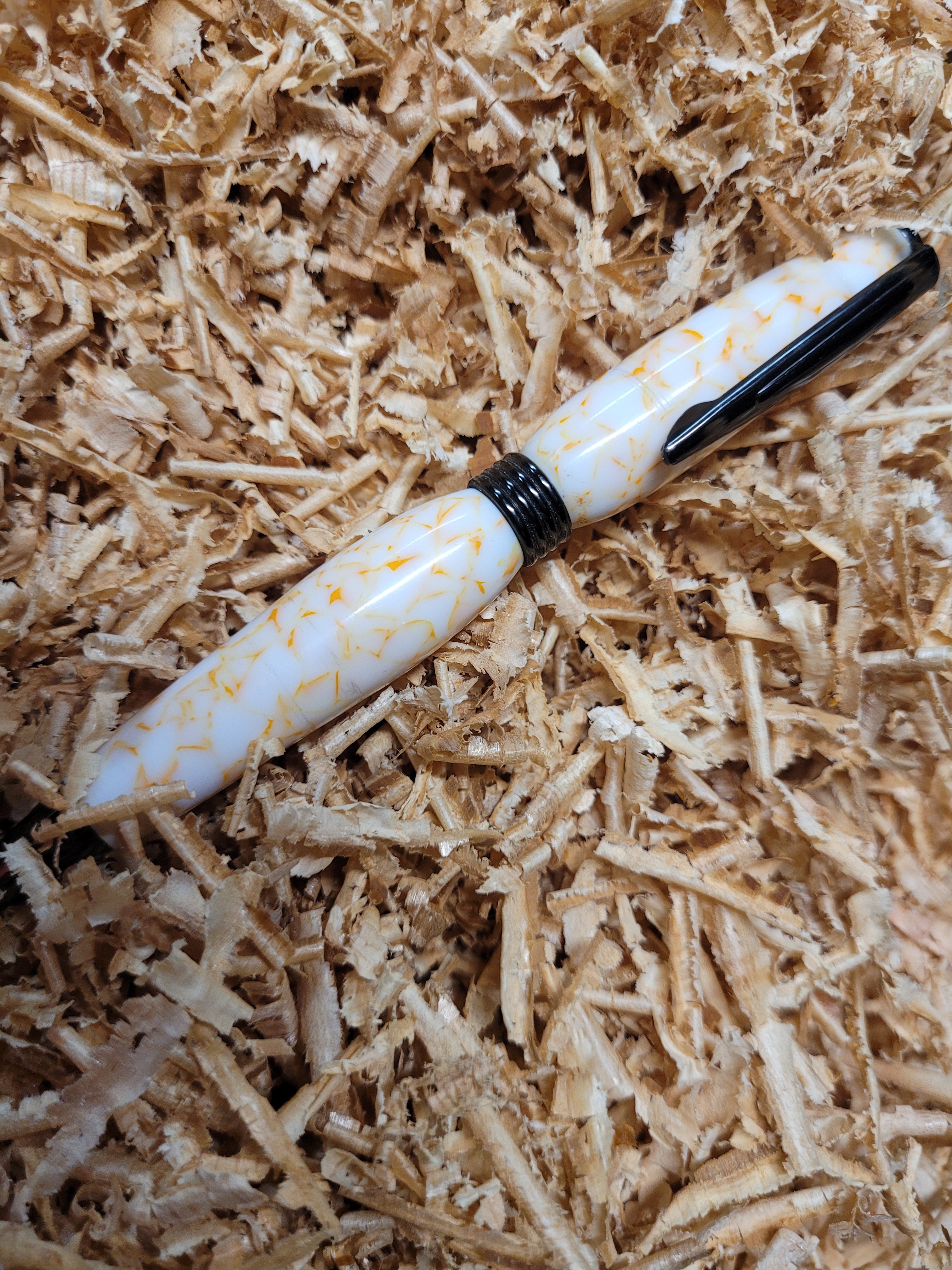 White and Shattered Orange Acrylic Slimline Twist Pen