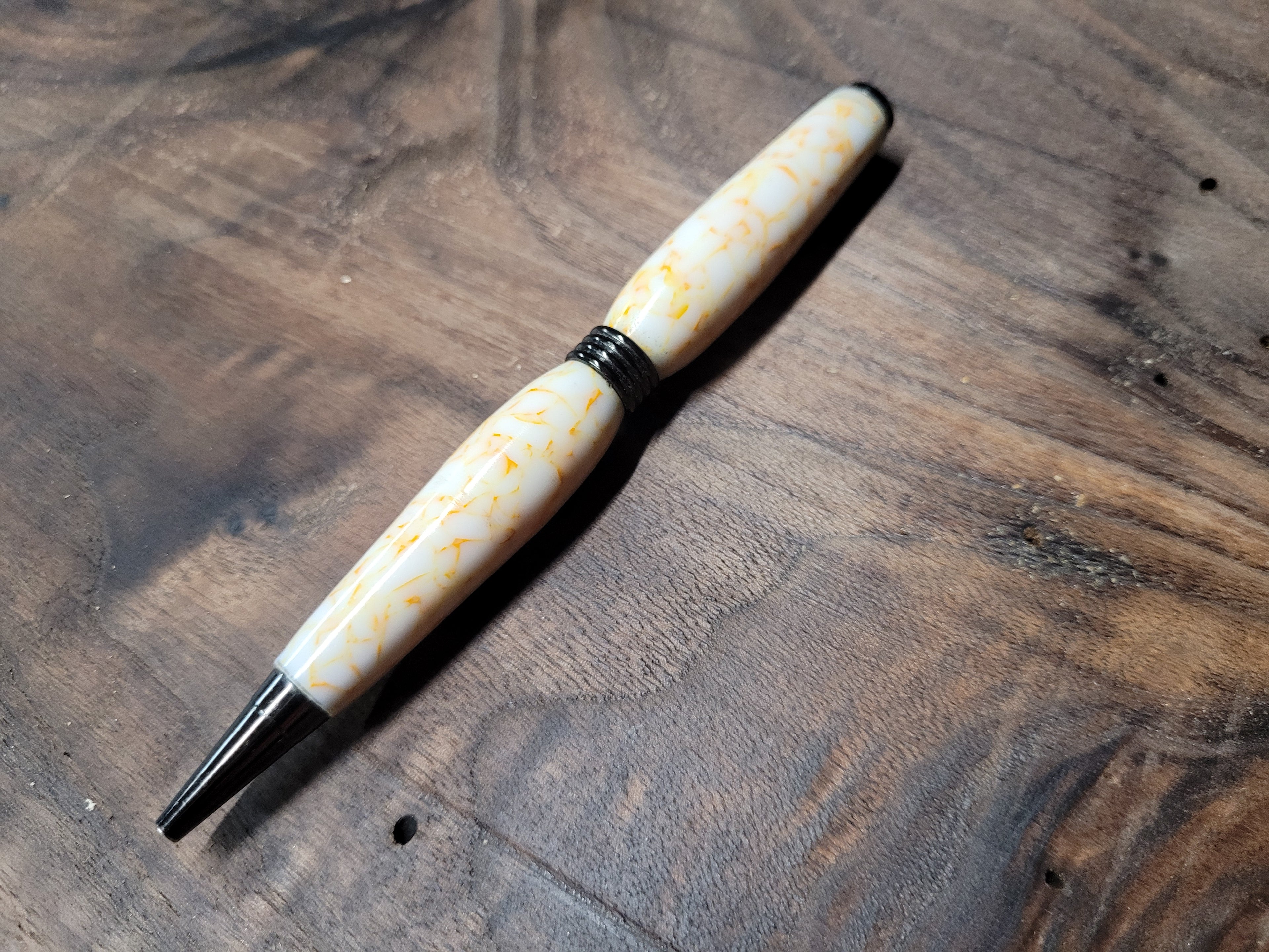 White and Shattered Orange Acrylic Slimline Twist Pen
