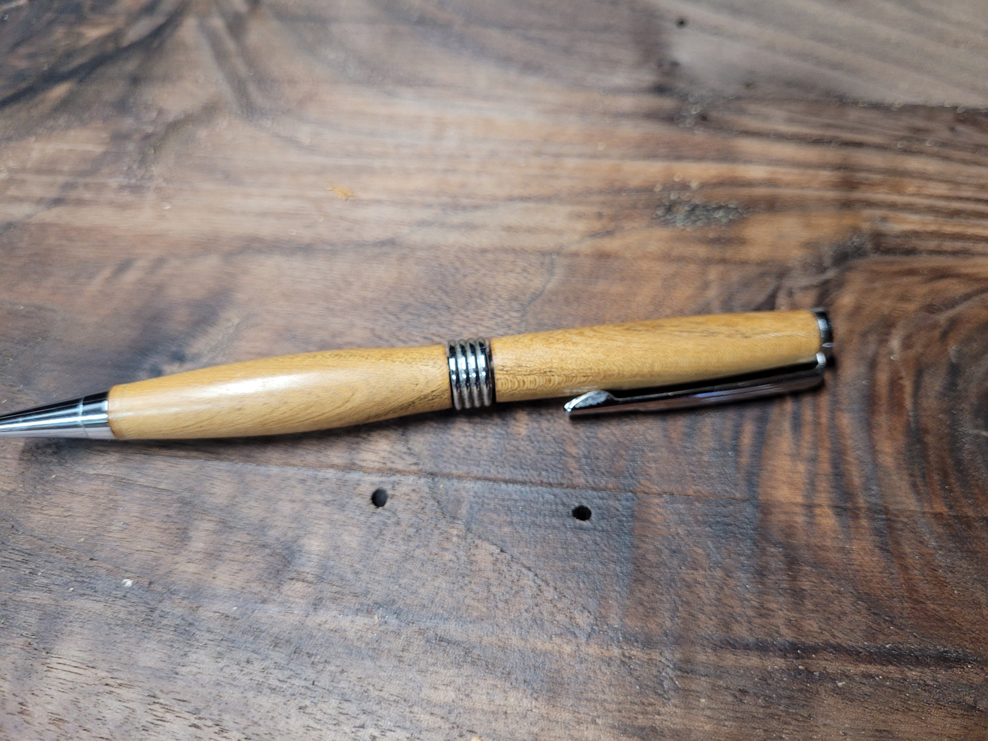 Mulberry Twist  Pen