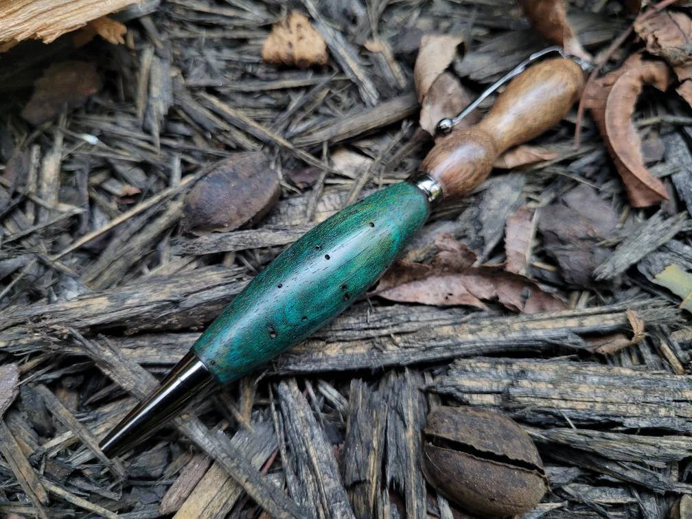 American Walnut and Ebiara Twist Pen Dyed Turquoise
