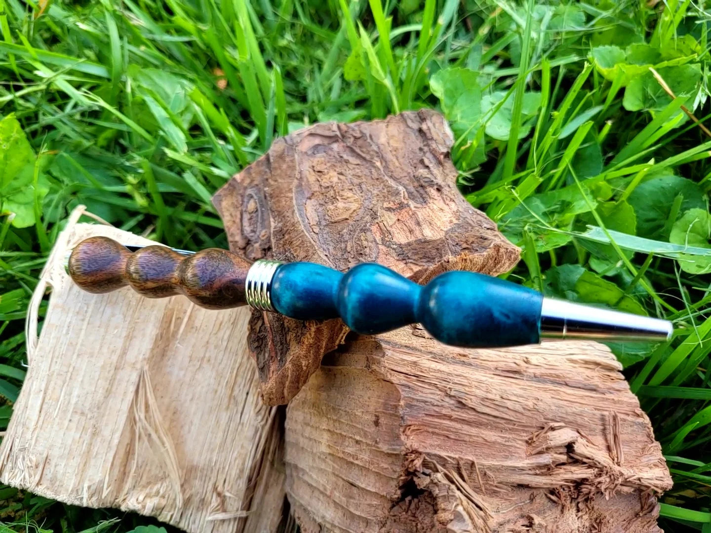 American Black Walnut and Maple(Dyed Green/Blue) Twist Pen