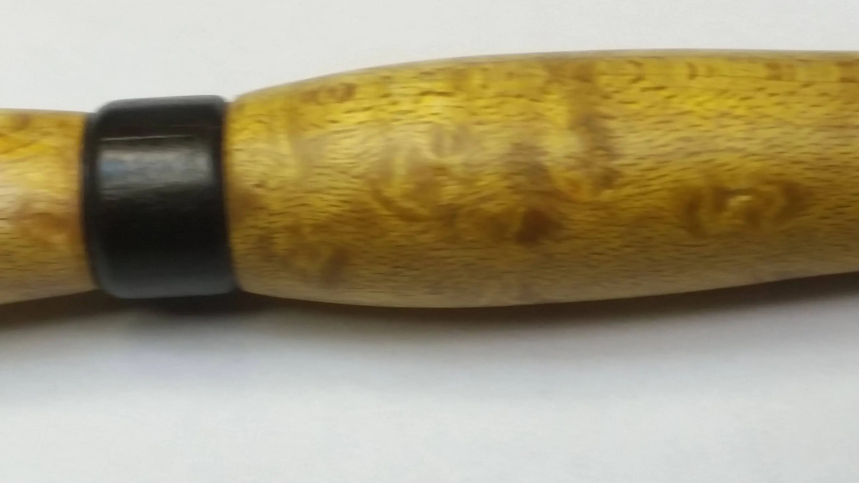 Birdseye Maple Twist Pen Dyed Yellow with African Blackwood Center Band (Mpingo)