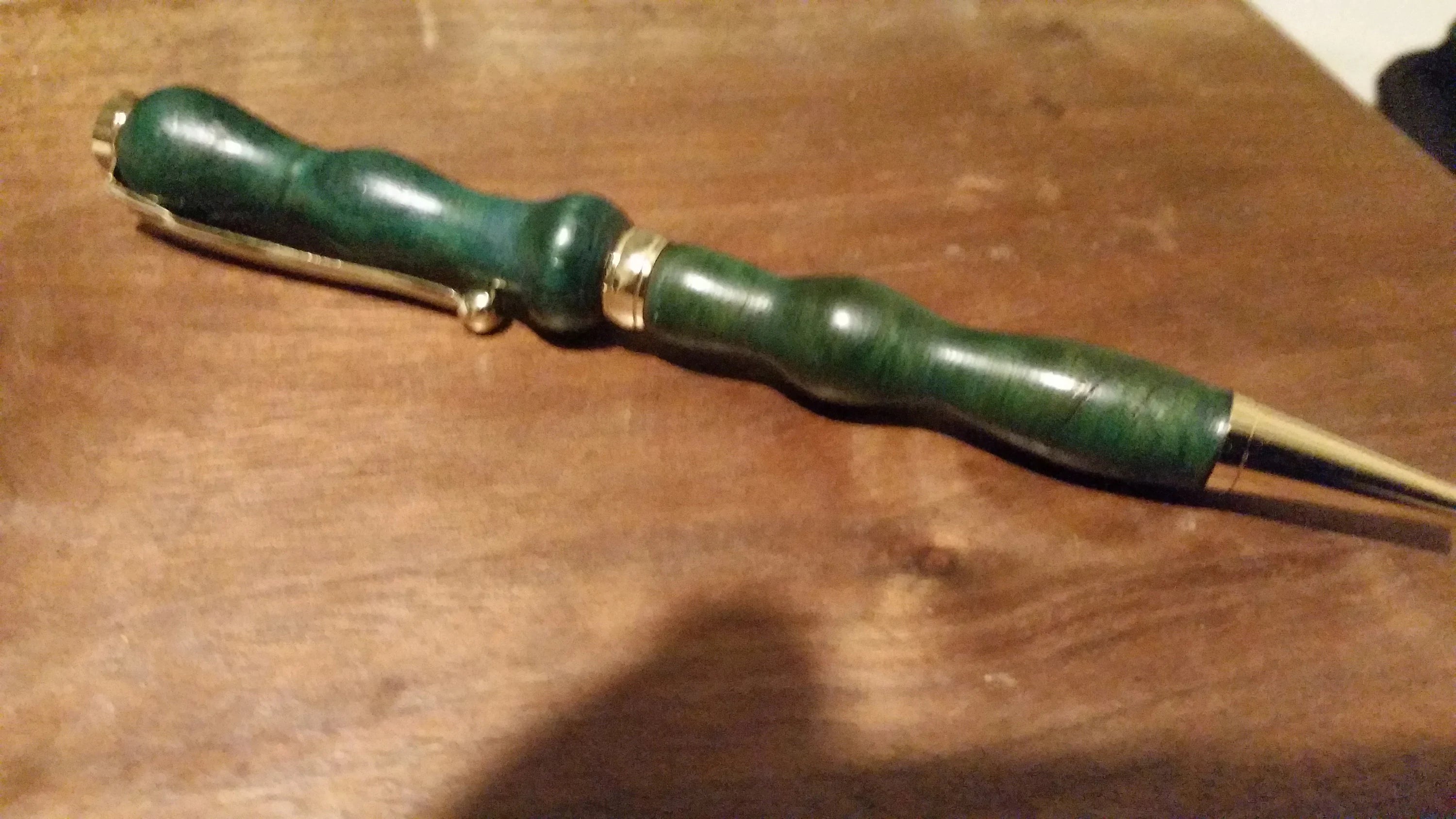 Mulberry Wood Twist Pen Dyed Green