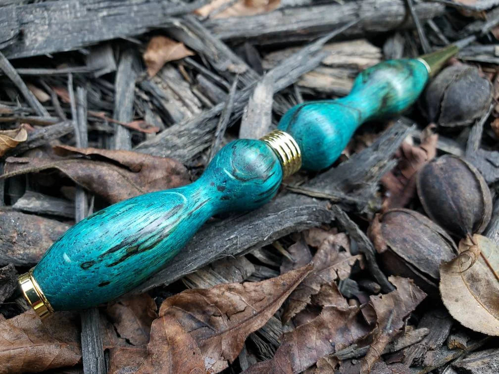 Spalted Oak Twist Pen Dyed Greenish Blue